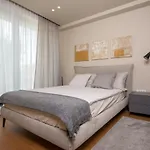 Adoral For 6 People Near Labin-rabac - Modern With Heated Swimming Pool 别墅 *